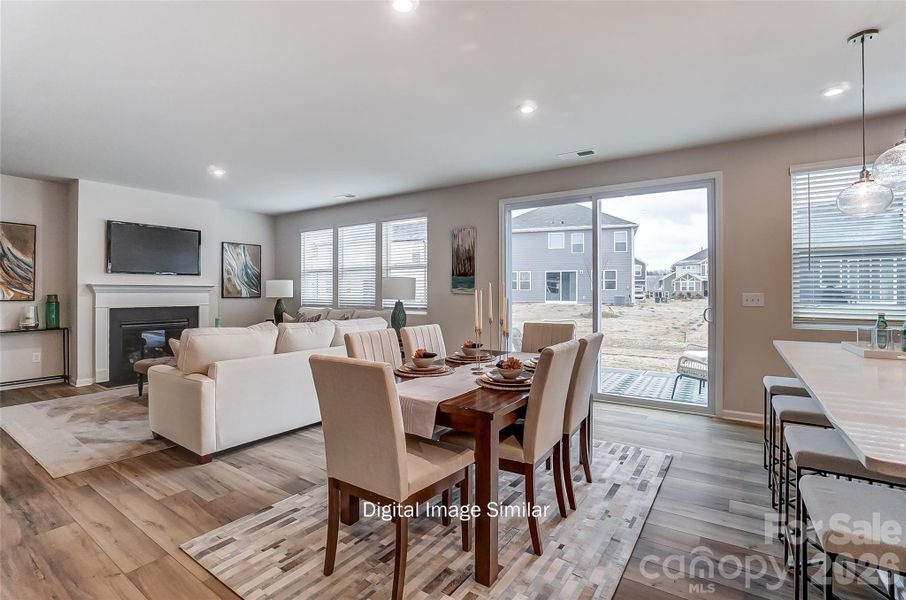 Digital Image Similar