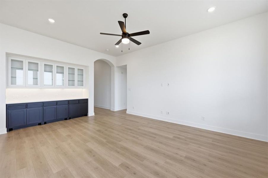Spacious, unfurnished interior of a new home in Goodland, Venus (Image 16). Spacious, unfurnished interior of a new home in Goodland, Venus (Image 16).