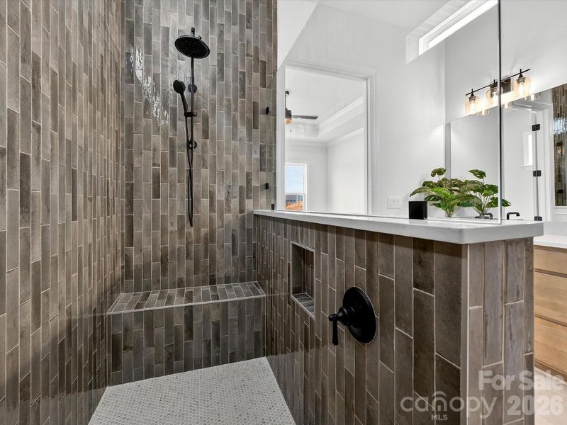 Close-up of interior finishes inside a home in Encore at Streamside - Tradition Series, Waxhaw (Image 18). Close-up of interior finishes inside a home in Encore at Streamside - Tradition Series, Waxhaw (Image 18).