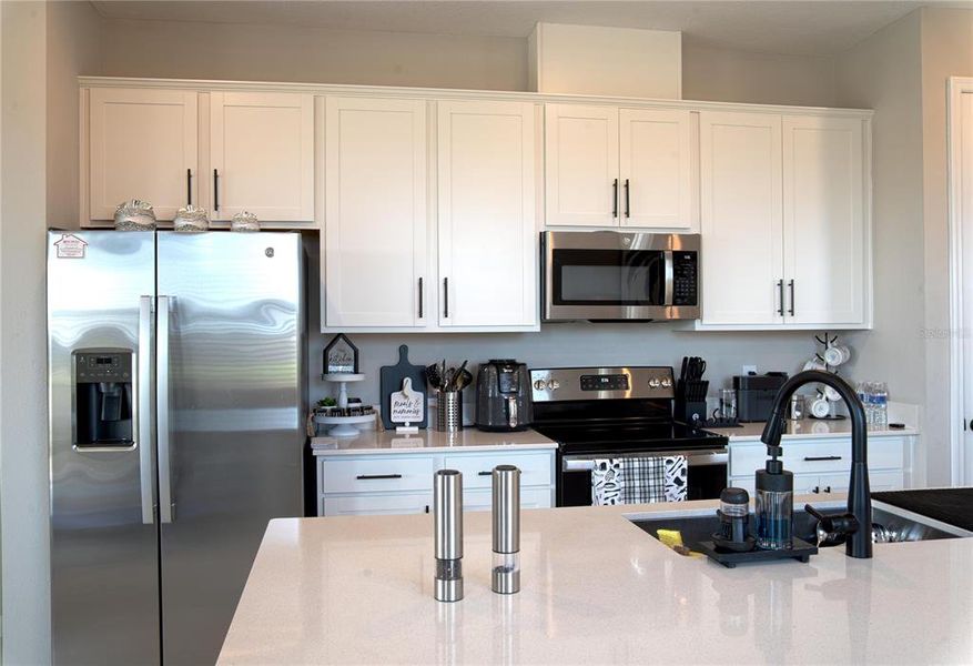 Furnished interior view inside a new home in , Haines City (Image 5).