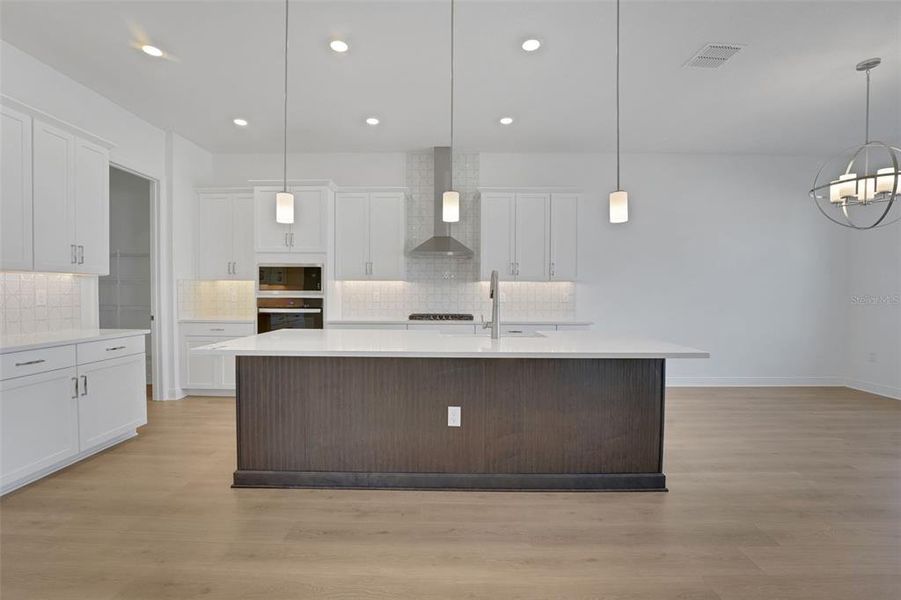 Furnished interior view inside a new home in Palms at Windermere, Windermere (Image 18).