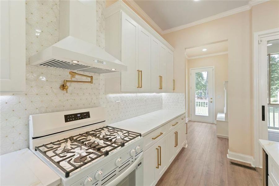 Furnished interior view inside a new home in , Atlanta (Image 6). Furnished interior view inside a new home in , Atlanta (Image 6).