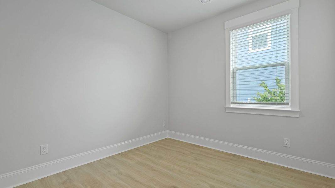 Spacious, unfurnished interior of a new home in Sheep Island, Summerville (Image 15). Spacious, unfurnished interior of a new home in Sheep Island, Summerville (Image 15).