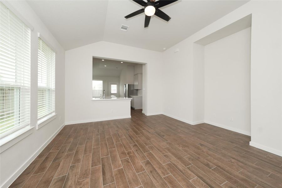 Spacious, unfurnished interior of a new home in , La Marque (Image 29). Spacious, unfurnished interior of a new home in , La Marque (Image 29).