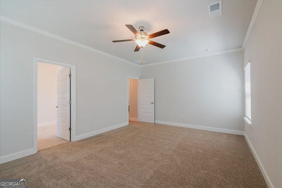 Spacious, unfurnished interior of a new home in Oakview Estates, Macon (Image 27). Spacious, unfurnished interior of a new home in Oakview Estates, Macon (Image 27).