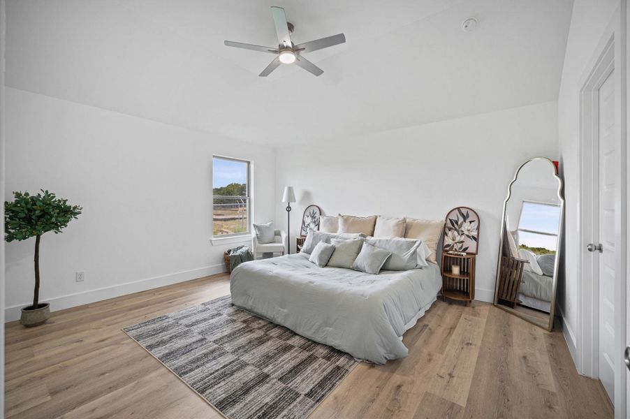 Furnished interior view inside a new home in , Willis (Image 20).
