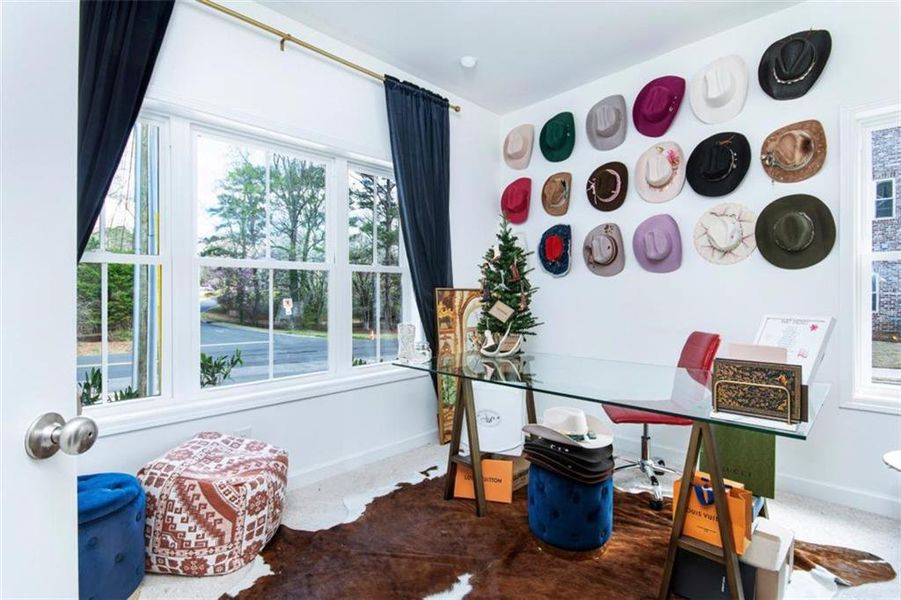 Furnished interior view inside a new home in , Kennesaw (Image 8).