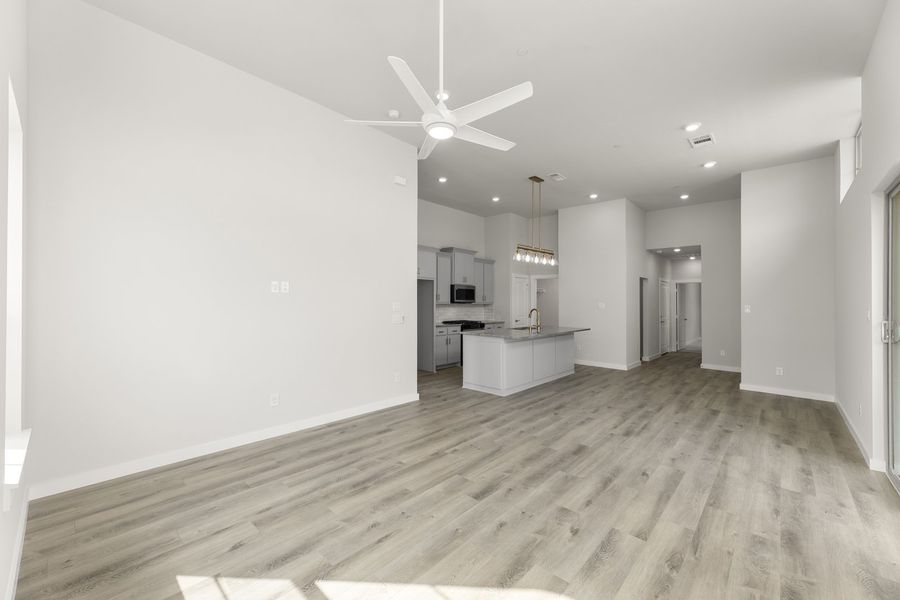 Spacious, unfurnished interior of a new home in Woodbridge Villas, Wylie (Image 16). Spacious, unfurnished interior of a new home in Woodbridge Villas, Wylie (Image 16).