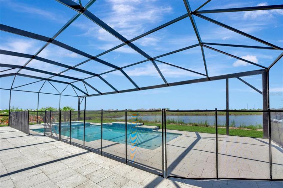 Exterior details and patio area of a home in Palmera Wellen Park – Executive Series, Venice (Image 29). Exterior details and patio area of a home in Palmera Wellen Park – Executive Series, Venice (Image 29).