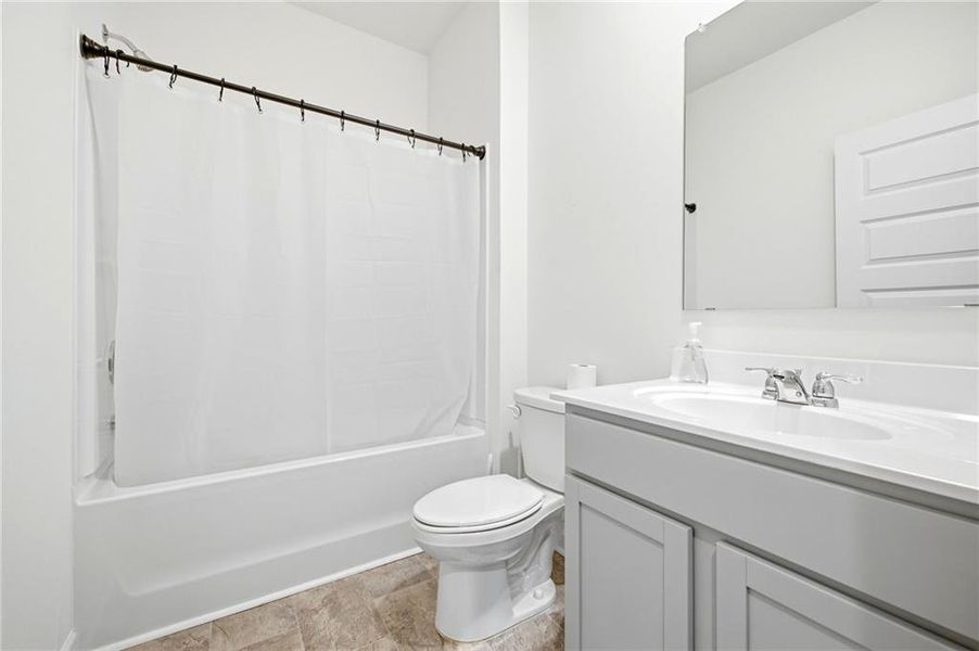 Furnished interior view inside a new home in Twin Lakes, Hoschton (Image 7).