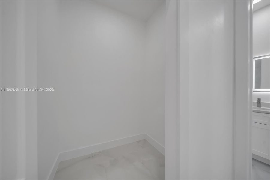 Spacious, unfurnished interior of a new home in , Lehigh Acres (Image 22). Spacious, unfurnished interior of a new home in , Lehigh Acres (Image 22).