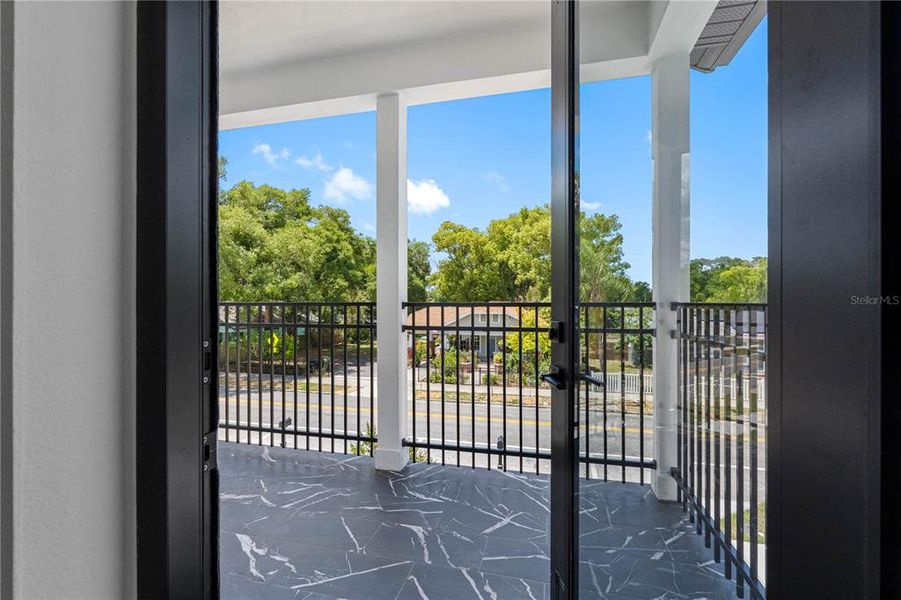 Exterior details and patio area of a home in , Tampa (Image 6).