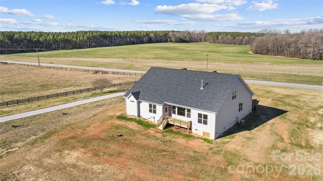 Exterior details and patio area of a home in Lancaster Hwy, Waxhaw (Image 24).