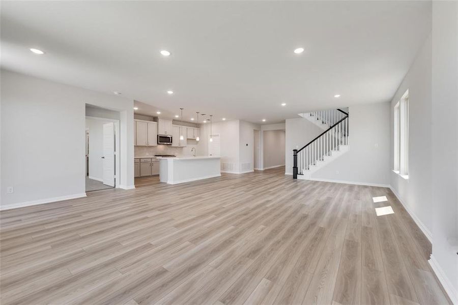 Spacious, unfurnished interior of a new home in Spiritas Ranch, Little Elm (Image 19).