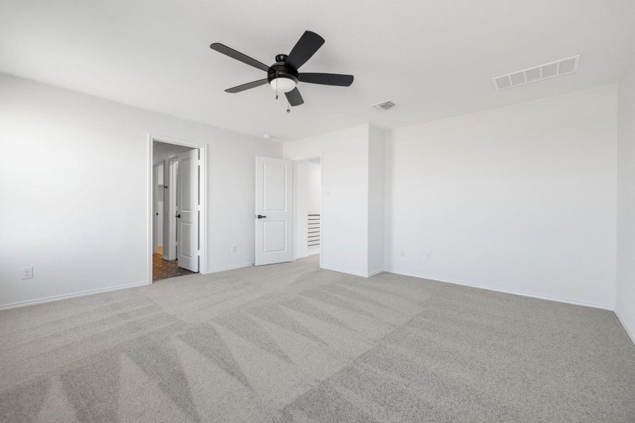 Spacious, unfurnished interior of a new home in Salerno - Heritage Collection, Round Rock (Image 22).