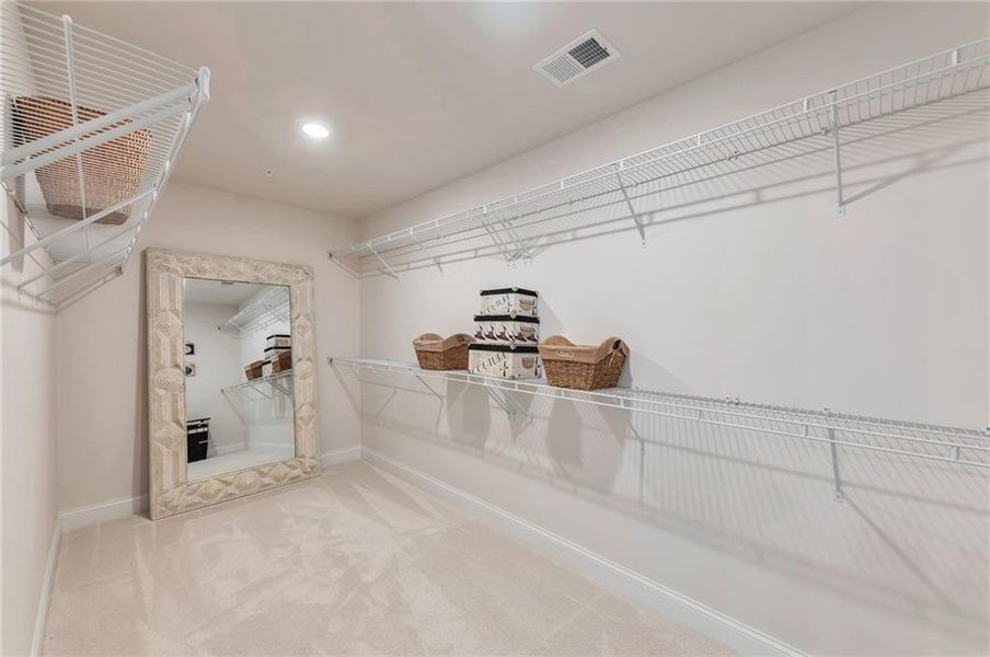 Spacious, unfurnished interior of a new home in , Marietta (Image 43).