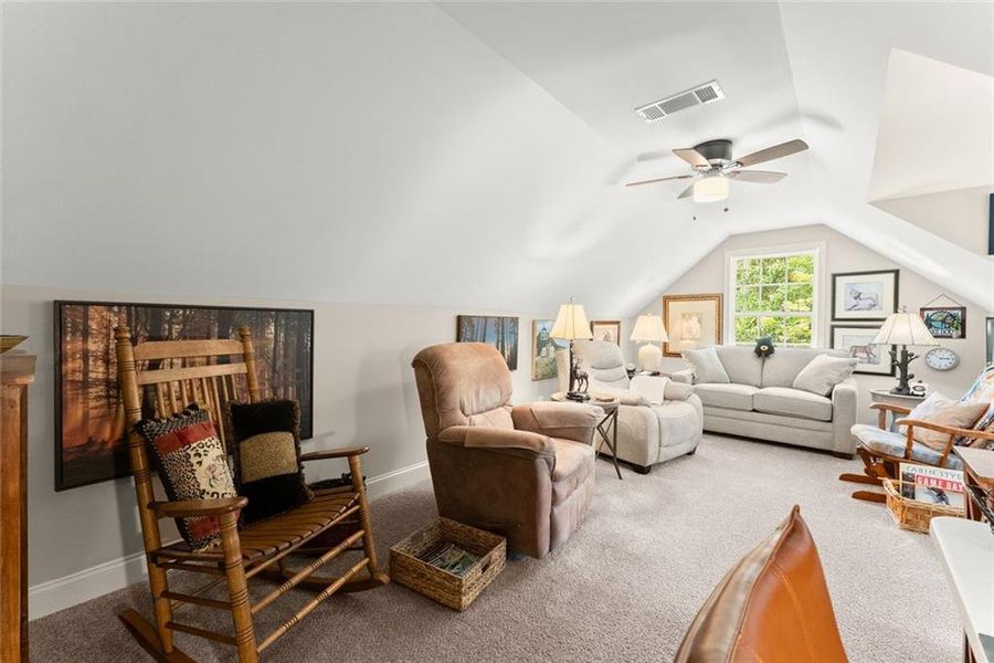 Furnished interior view inside a new home in , Clermont (Image 31).