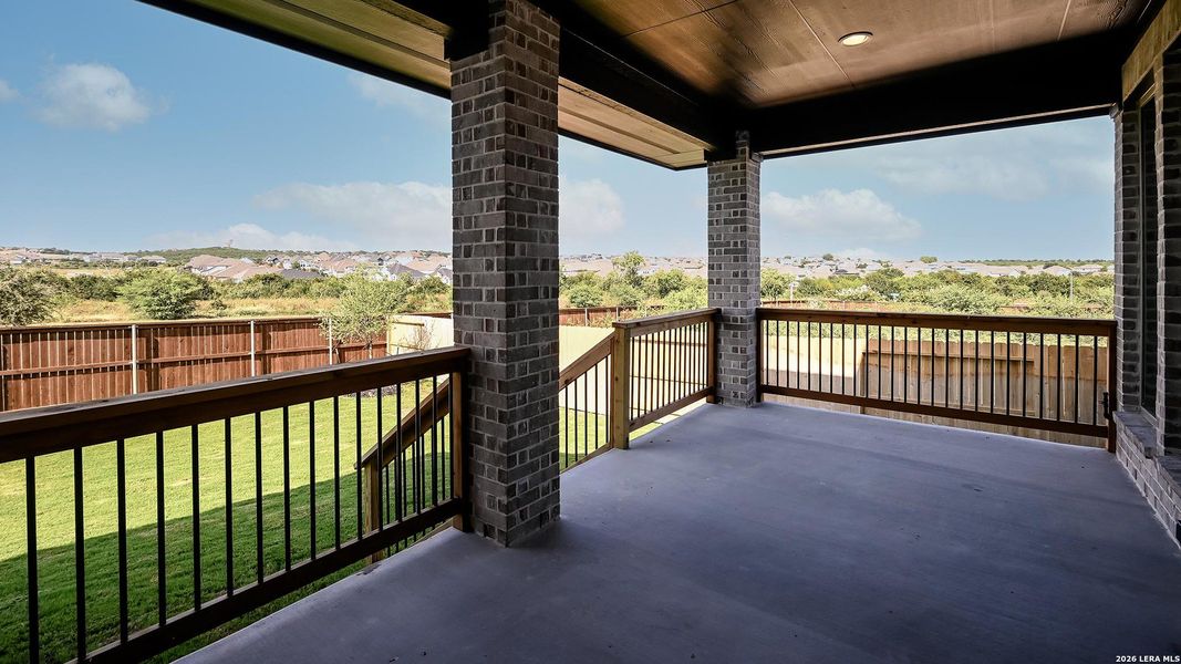 Exterior details and patio area of a home in Homestead, Schertz (Image 4).