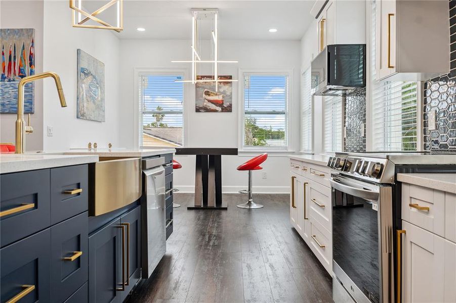 Furnished interior view inside a new home in , Hudson (Image 5).