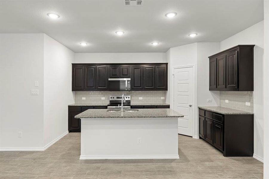 11. 1708 Potomac - Kitchen