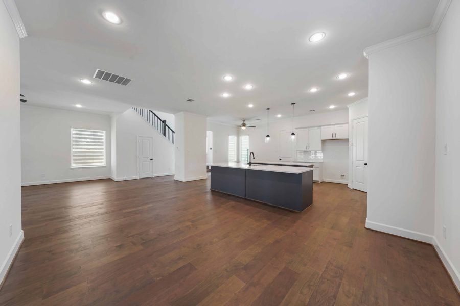 Representative furnished interior of a home built from the Warwick by Sandcastle Homes in Sunset Heights, Houston (Image 6). Representative furnished interior of a home built from the Warwick by Sandcastle Homes in Sunset Heights, Houston (Image 6).