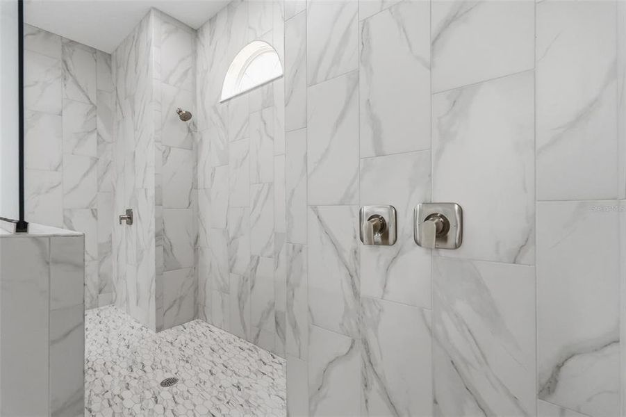 Close-up of interior finishes inside a home in , Hernando (Image 21).