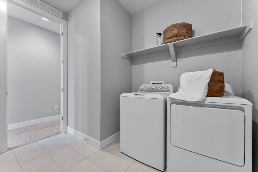 Furnished interior view inside a new home in Macanta, Castle Rock (Image 28).