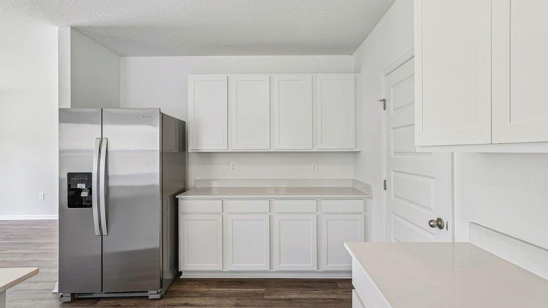 Furnished interior view inside a new home in Avalon Park Tavares, Tavares (Image 6).