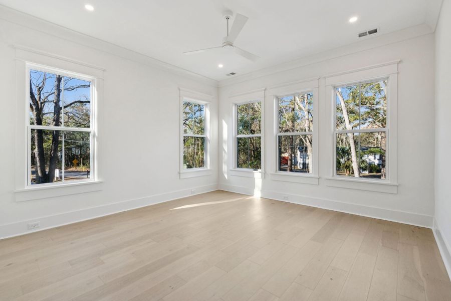Spacious, unfurnished interior of a new home in , Mount Pleasant (Image 52).
