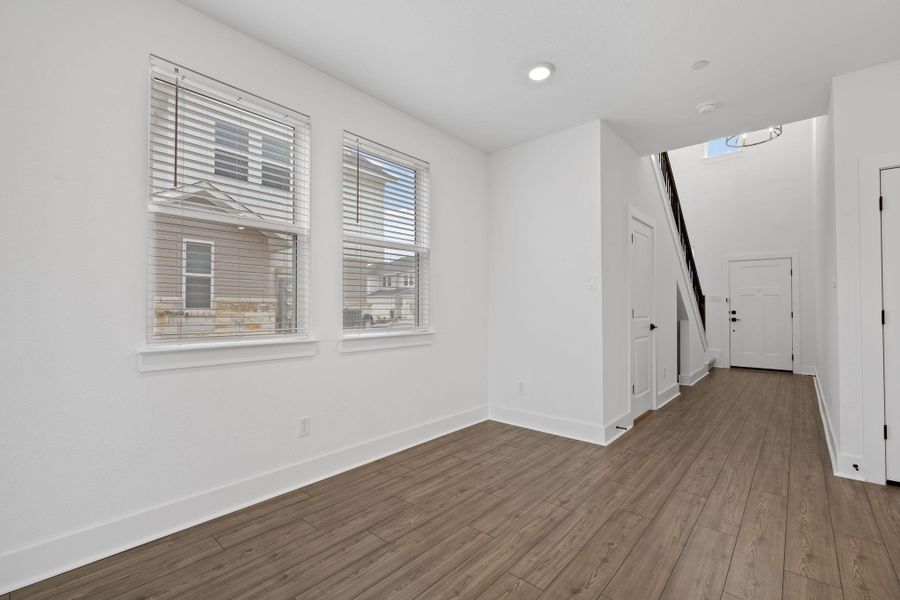 Spacious, unfurnished interior of a new home in , Round Rock (Image 13).
