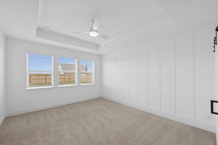 Spacious primary suite