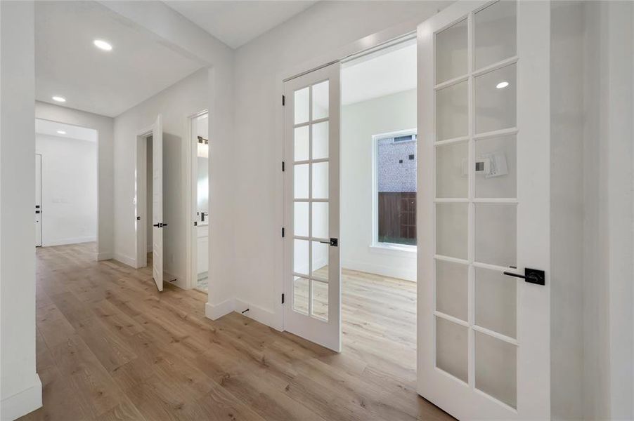 Spacious, unfurnished interior of a new home in , Garland (Image 26).