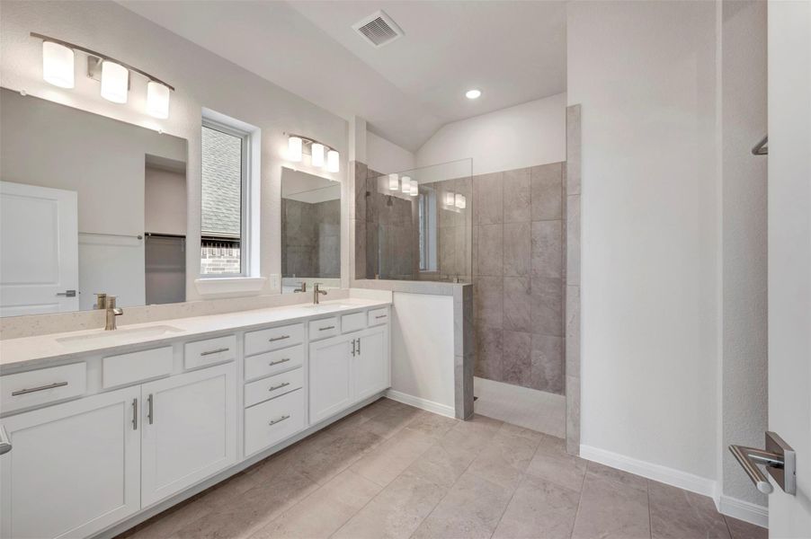 Furnished interior view inside a new home in Escondido 45’ Homesites, Magnolia (Image 9).