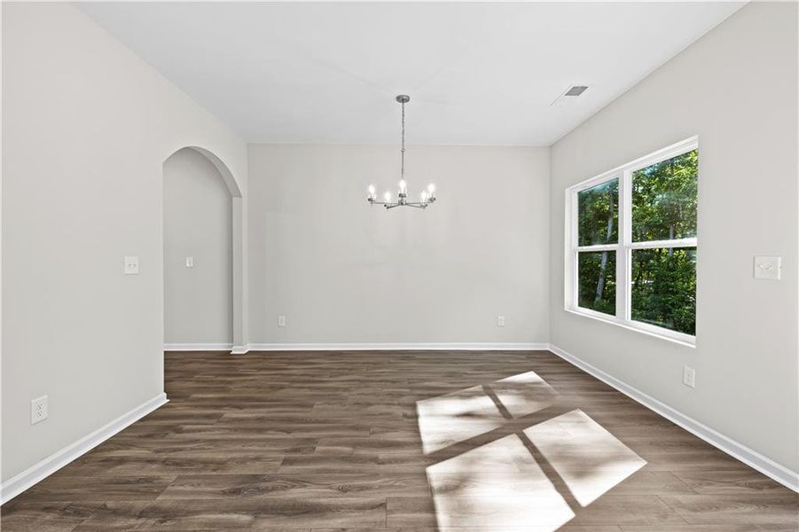 Spacious, unfurnished interior of a new home in , Villa Rica (Image 31).