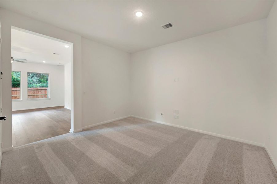 Spacious, unfurnished interior of a new home in Escondido - Overlook Collection, Magnolia (Image 16).