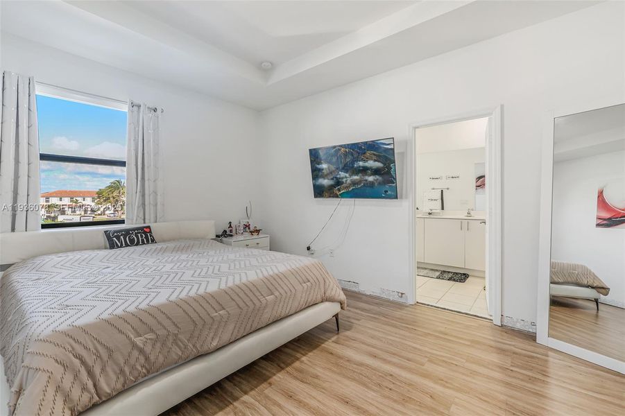 Furnished interior view inside a new home in , Homestead (Image 14).