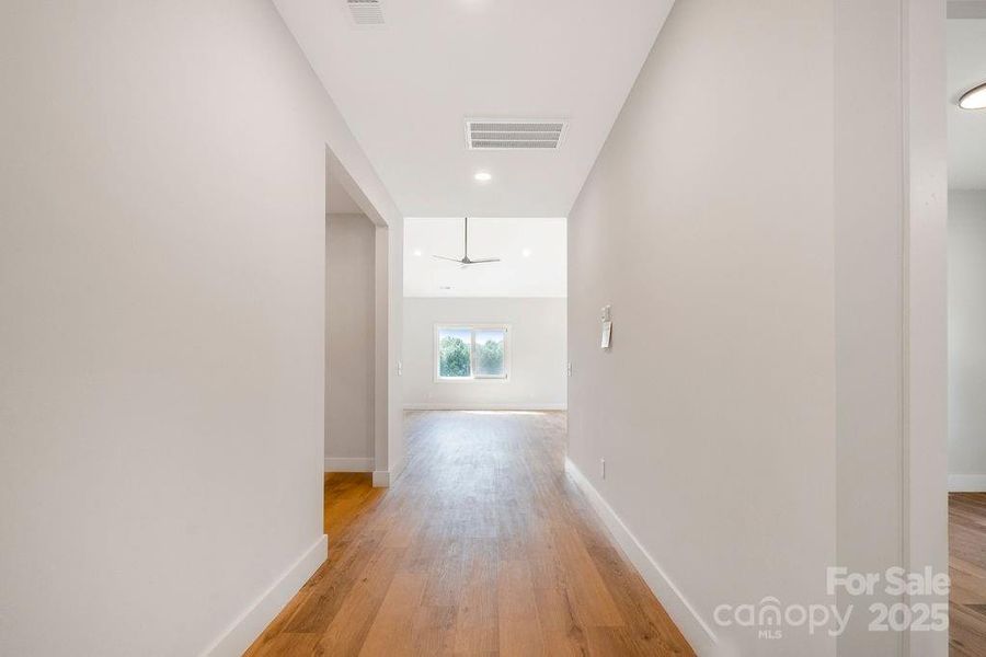 Image 19 of a home in .