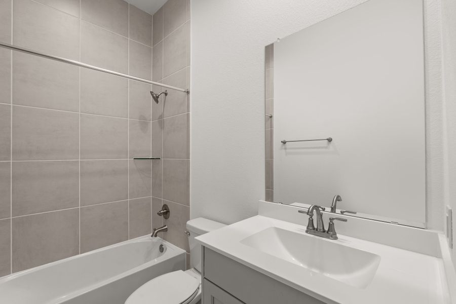 Furnished interior view inside a new home in Riceland, Mont Belvieu (Image 5).