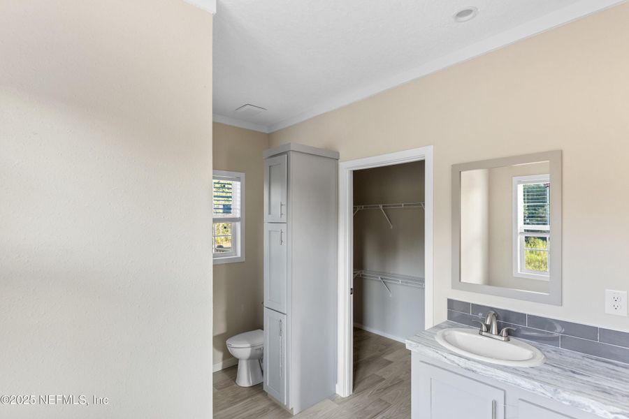 Image 49 of a home in . Image 49 of a home in .