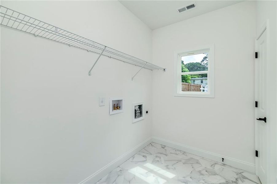 Spacious, unfurnished interior of a new home in , Cumming (Image 25).