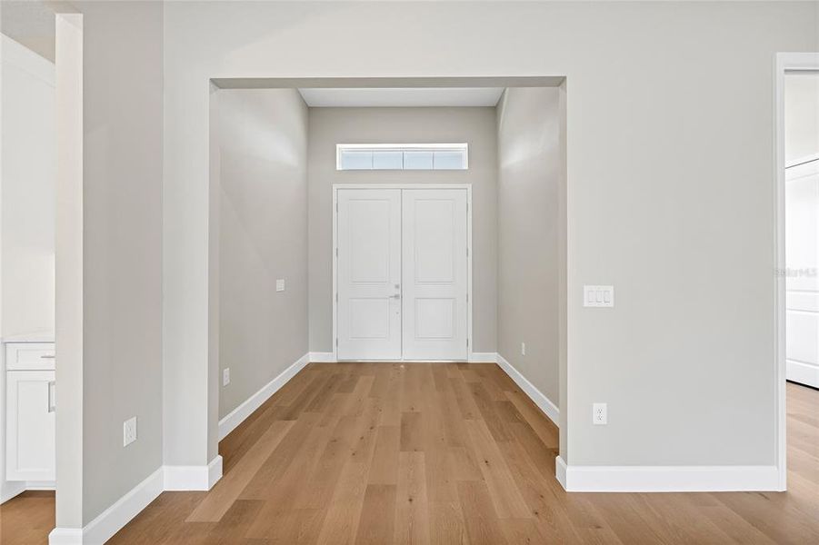 Spacious, unfurnished interior of a new home in , Debary (Image 53). Spacious, unfurnished interior of a new home in , Debary (Image 53).