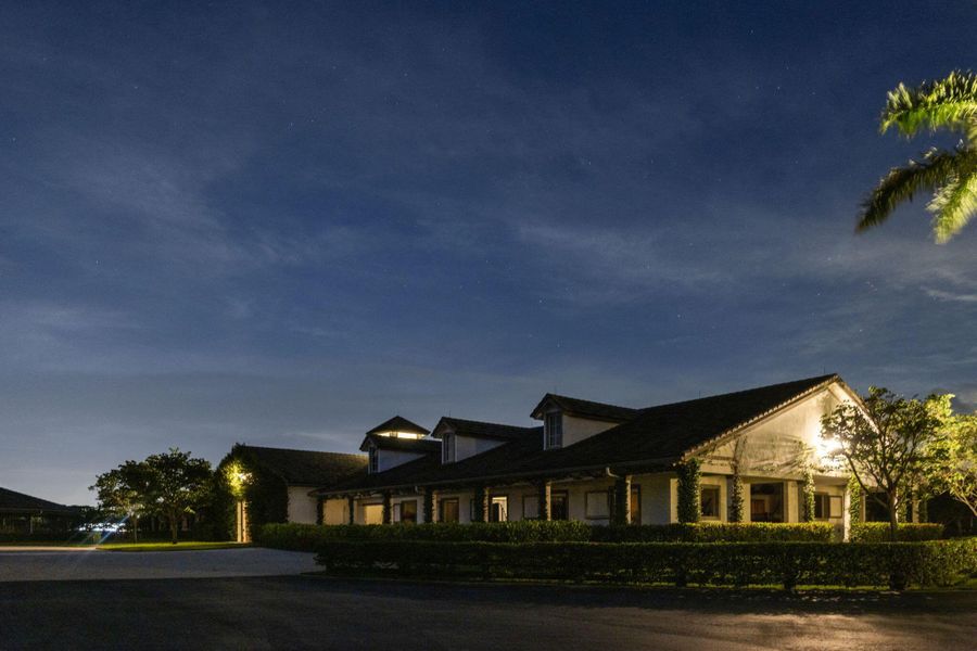 Community amenities in , Wellington (Image 79). Community amenities in , Wellington (Image 79).