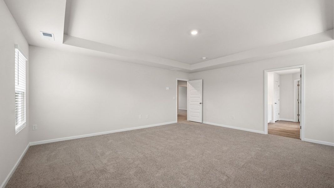 Spacious, unfurnished interior of a new home in Brooks Station, Dacula (Image 28).
