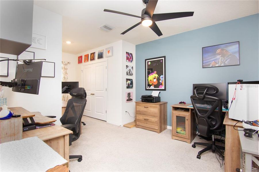 Furnished interior view inside a new home in , Bradenton (Image 11).