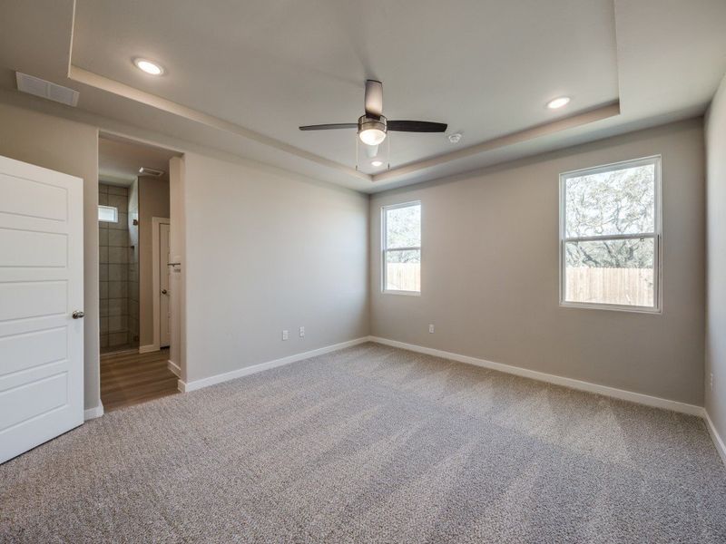 Representative unfurnished interior of a home built from the Roswell by Hakes Brothers in Hunters Ranch, San Antonio (Image 17).