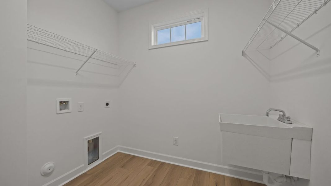 Spacious, unfurnished interior of a new home in Village at Maple Leaf Farm, King (Image 24).