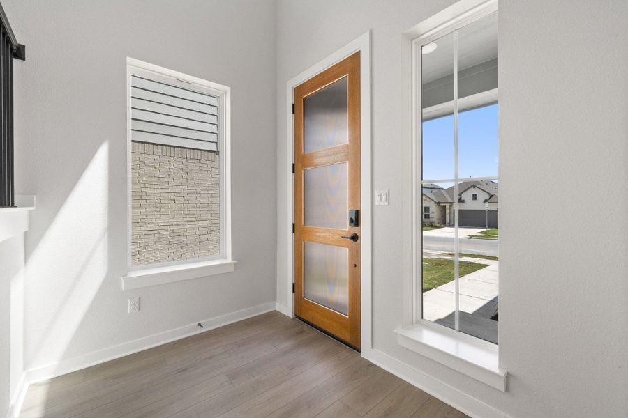 Spacious, unfurnished interior of a new home in Heritage, Dripping Springs (Image 22).