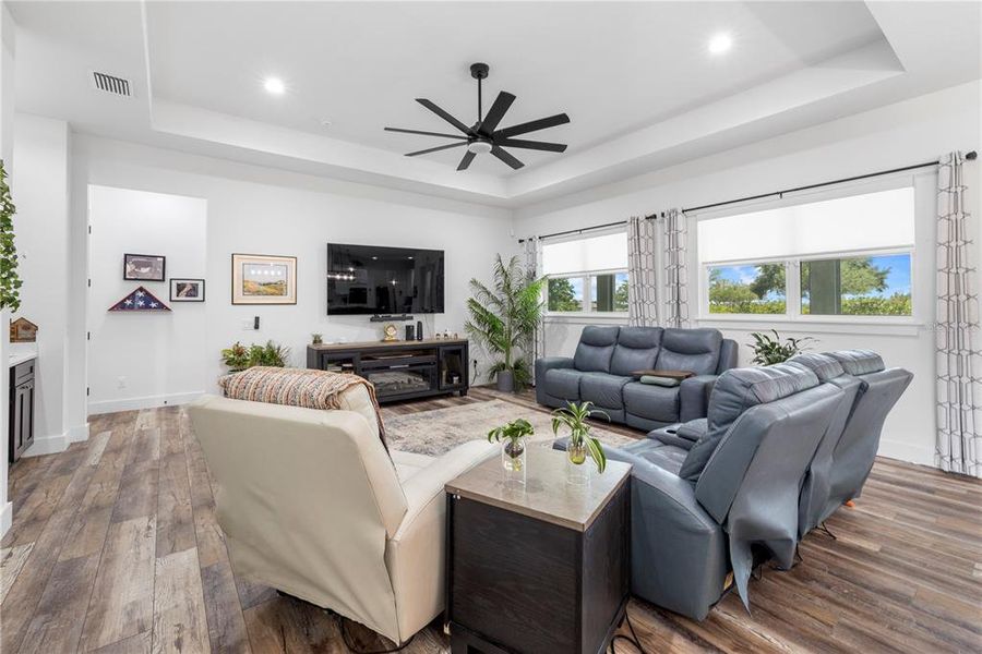 Furnished interior view inside a new home in , Dade City (Image 40).