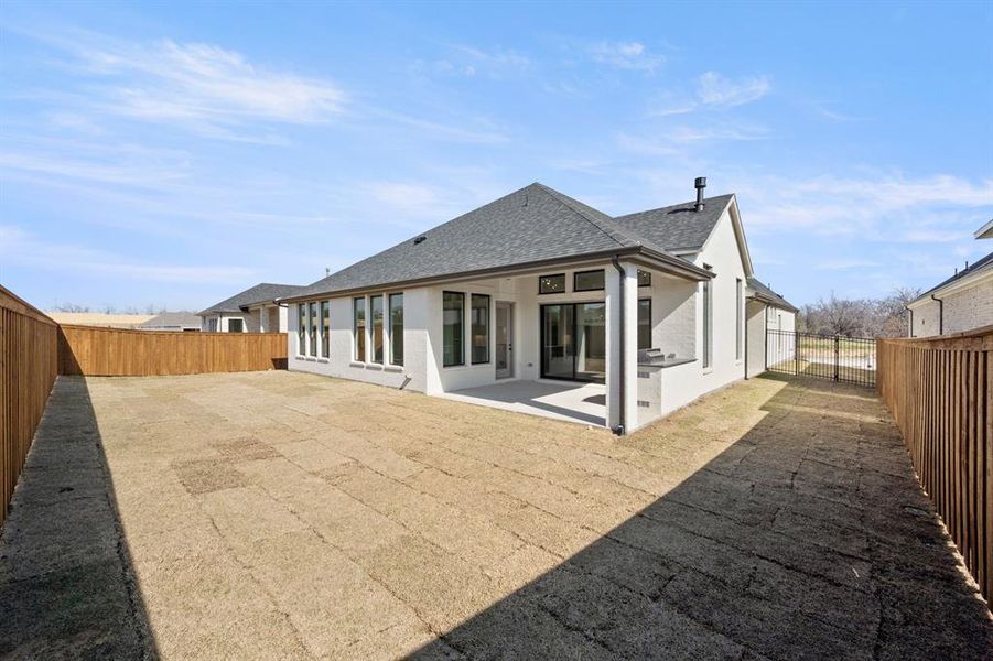 4728 Hawthorn Hills-Back NG-1