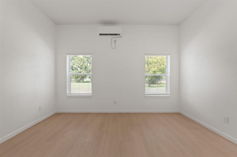Spacious, unfurnished interior of a new home in , Point Blank (Image 16).